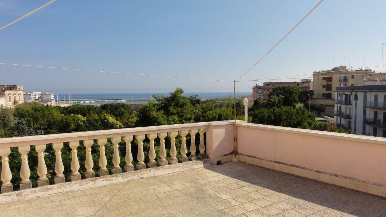 Casa Vacanze La Scalinata Bisceglie Zewnętrze zdjęcie